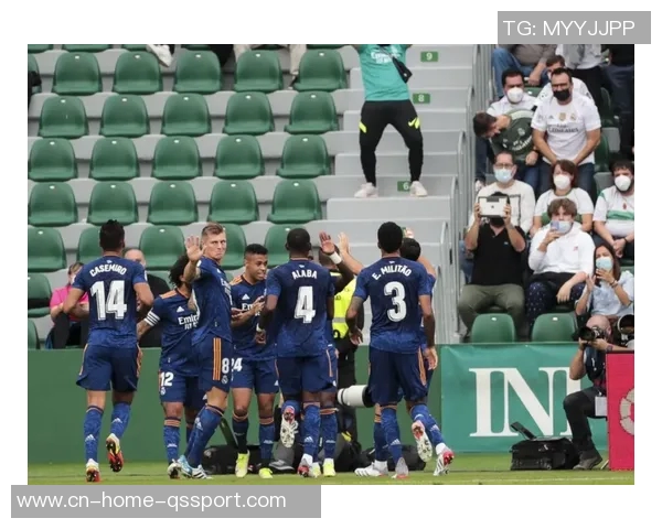 古利特直言佩德里拉拽维尼修斯应判红牌此举严重影响比赛公正性