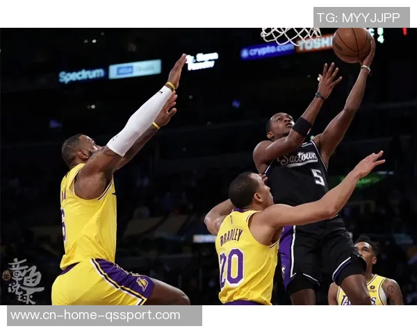 迪班萨狂砍33分10篮板10助攻助杨百翰豪取九连胜状态火热引发关注